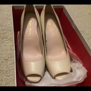 Taryn Rose shoes